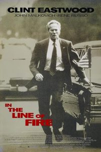 In.the.Line.of.Fire.1993.1080p.Blu-ray.Remux.AVC.TrueHD.5.1-KRaLiMaRKo – 25.0 GB