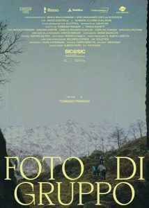 Foto.di.gruppo.2023.1080p.AMZN.WEB-DL.DDP2.0.H.264-cinepth – 936.4 MB